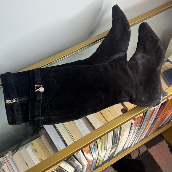 Good condition Authentic PRADA Black Boots with mini .5” heels - Picture 9 of 9